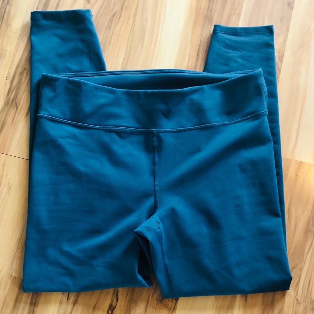 WOMENS TURQUOISE FABLETICS WORKOUT PANTS